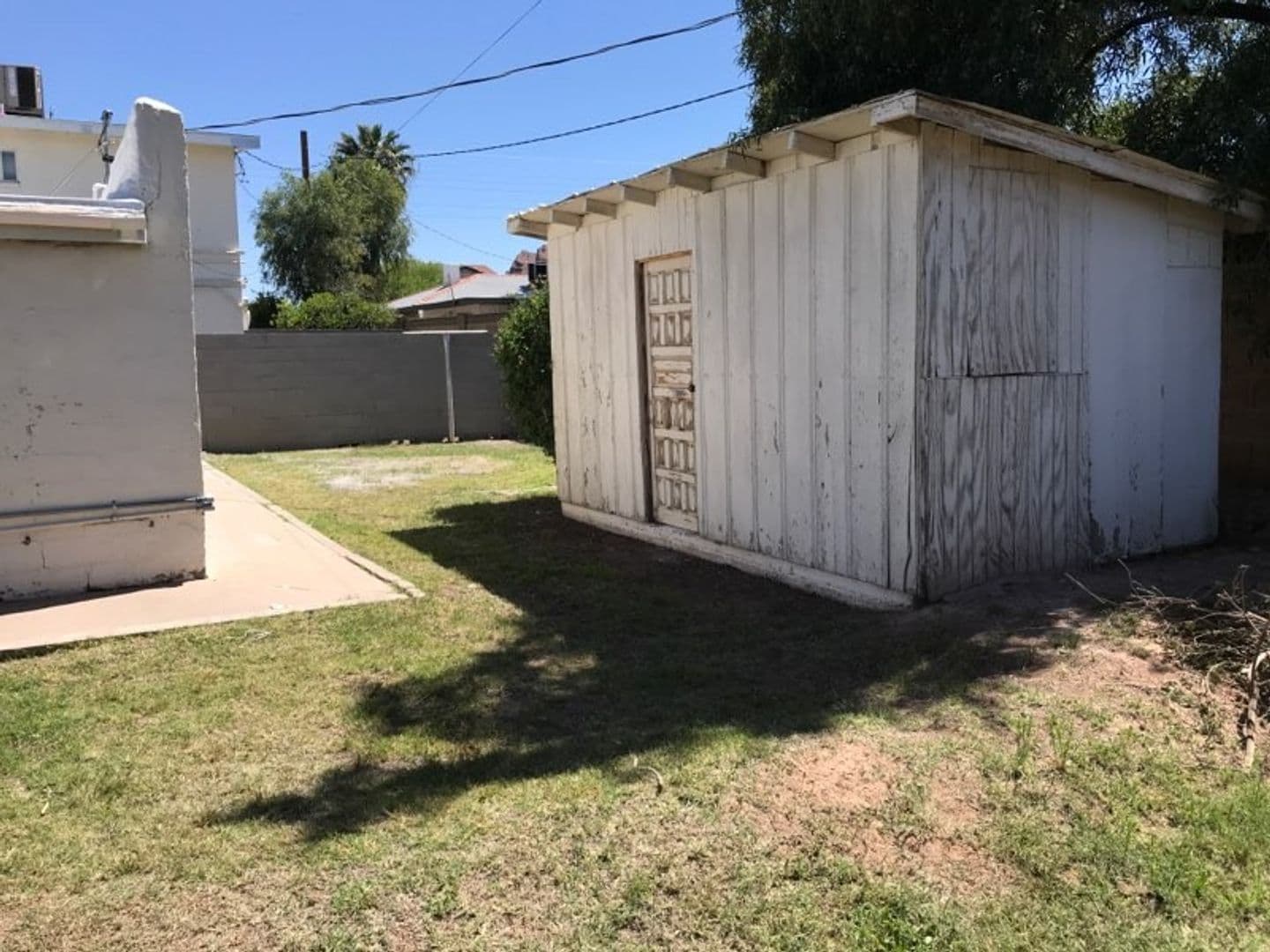 Phoenix Apartment: 2338 N 52nd Street