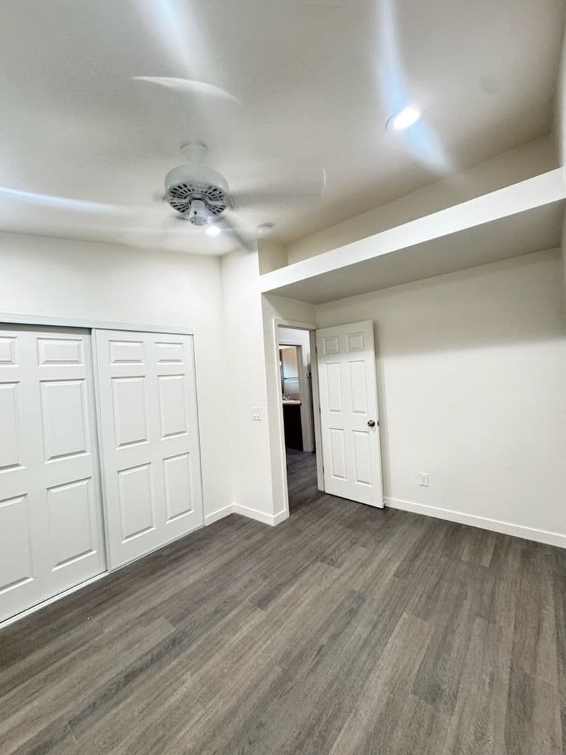 Mesa Apartment: 1849 N Spring St