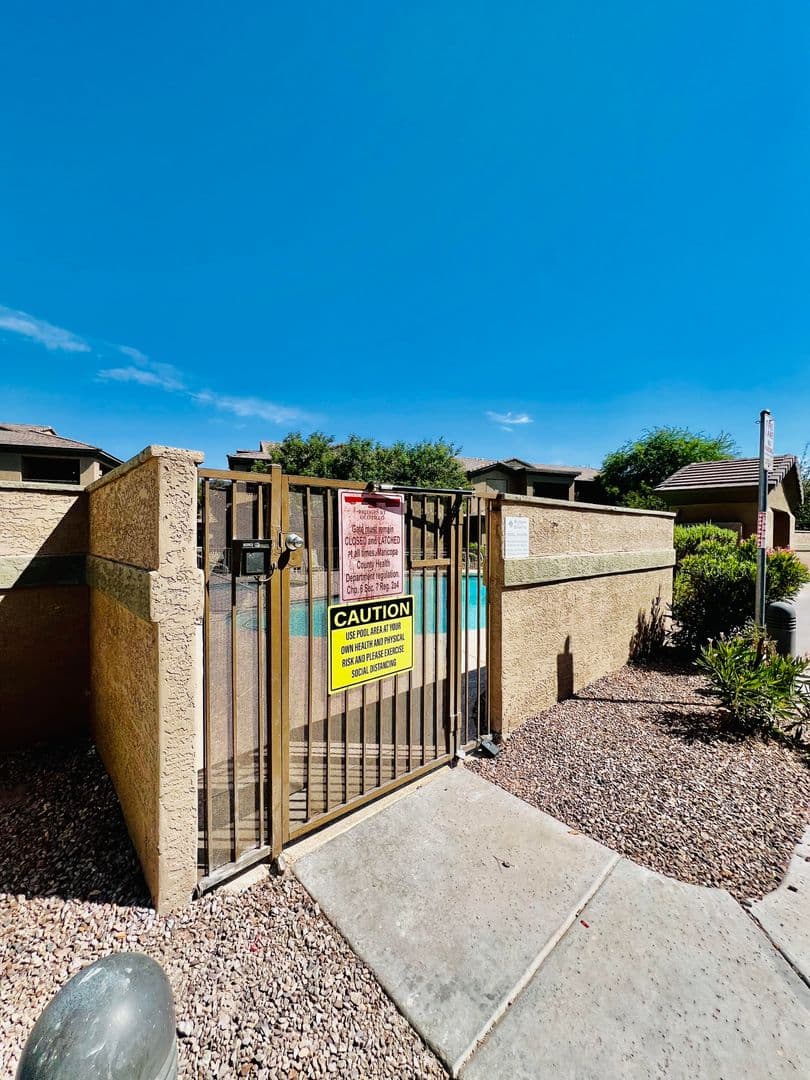 Chandler Condo: 705 W Queen Creek #1107