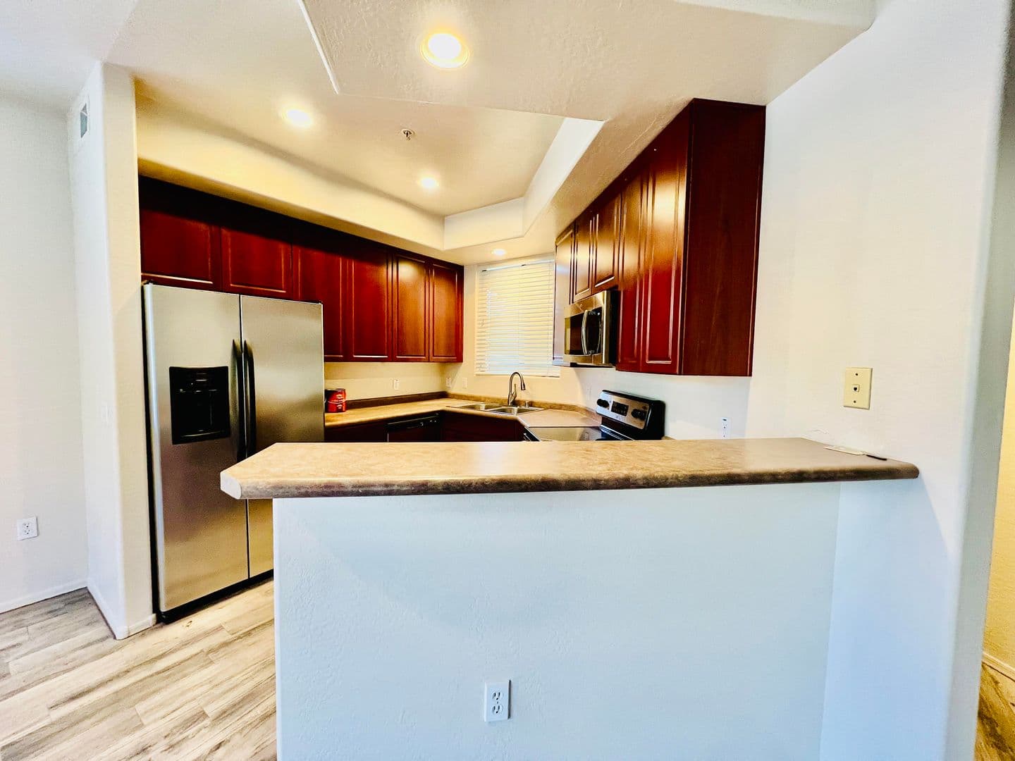 Chandler Condo: 705 W Queen Creek #1107