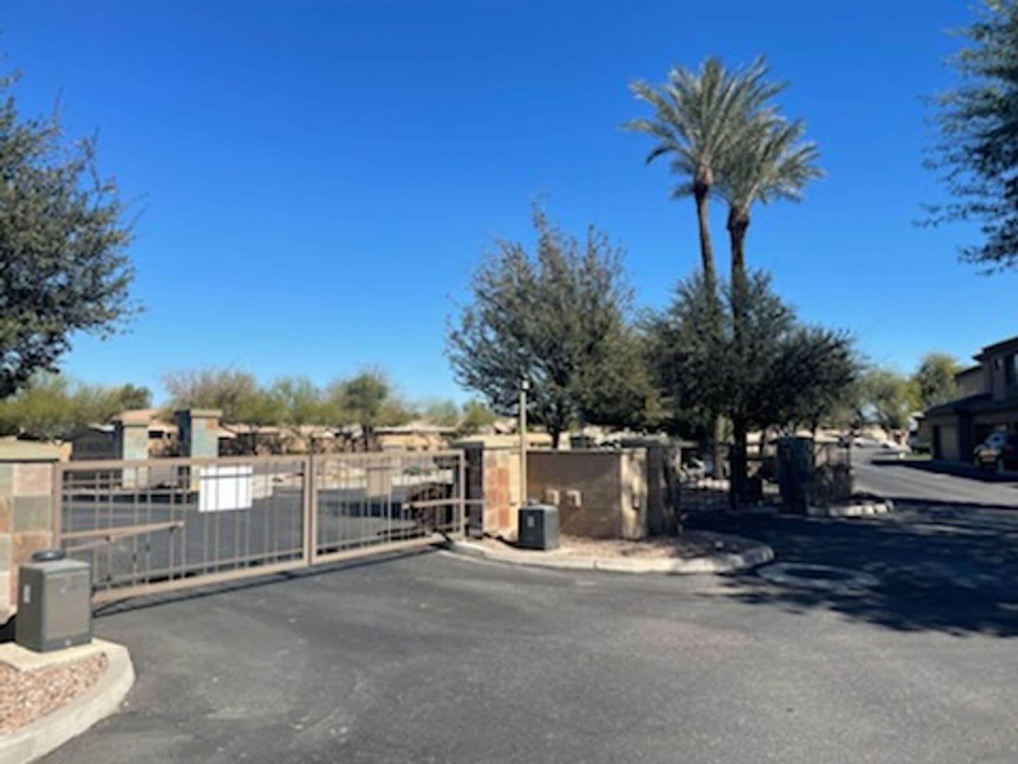 Chandler Condo: 705 W Queen Creek #1107