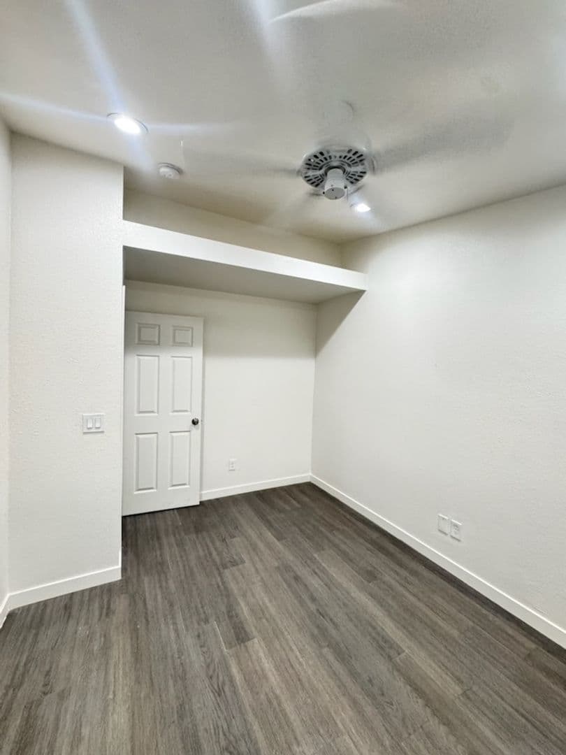 Mesa Apartment: 1849 N Spring St