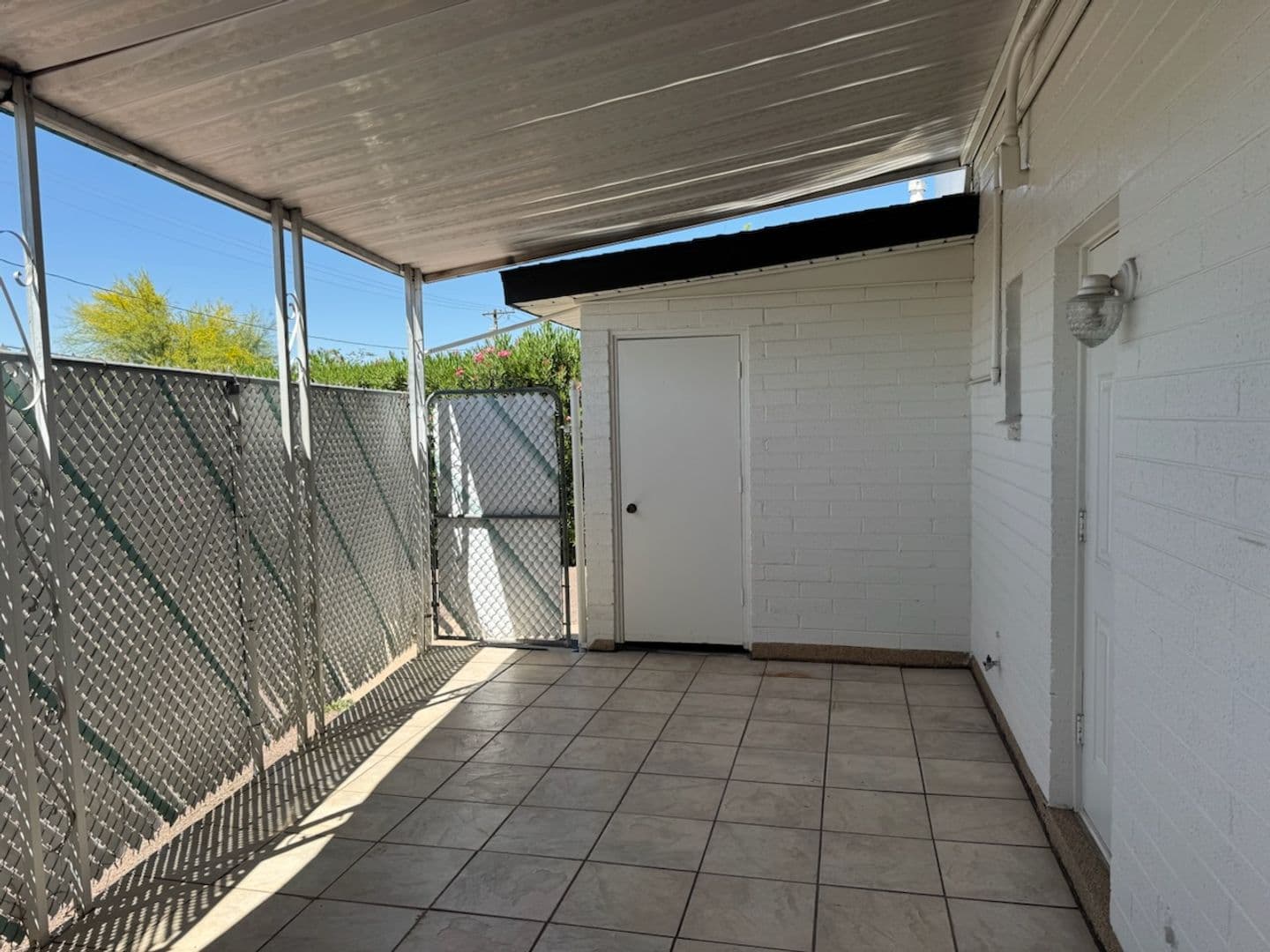 Phoenix Apartment: 2338 N 52nd Street