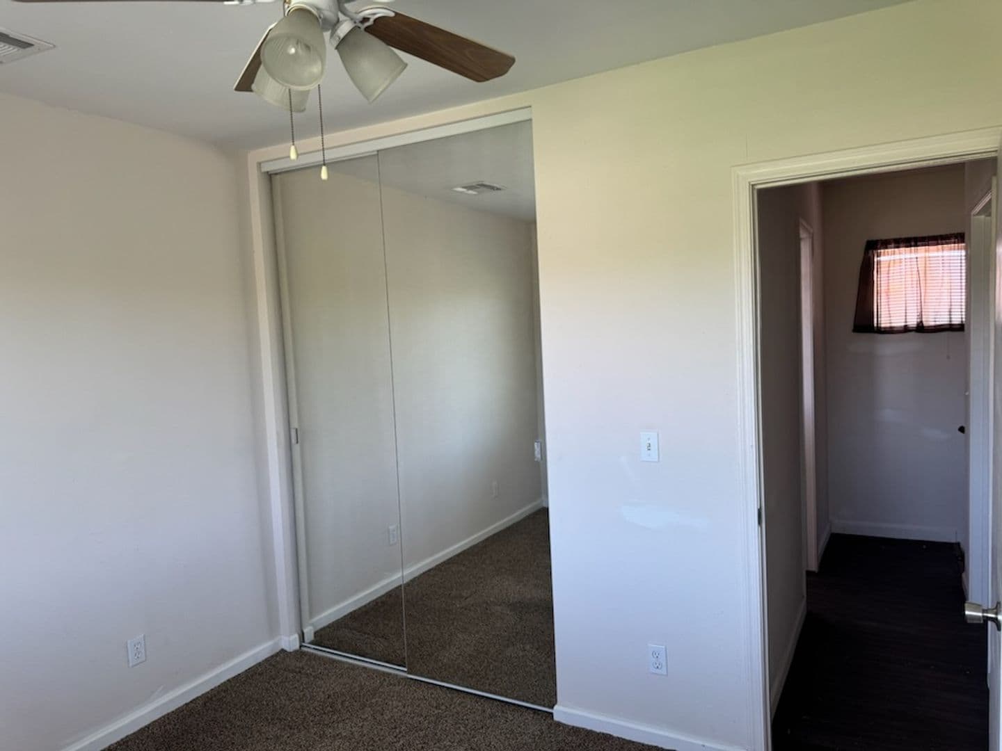 Phoenix Apartment: 2338 N 52nd Street
