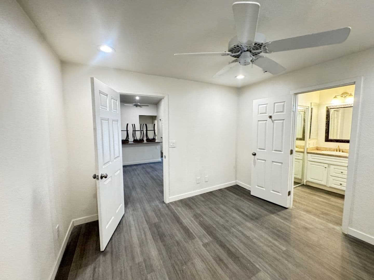 Mesa Apartment: 1849 N Spring St