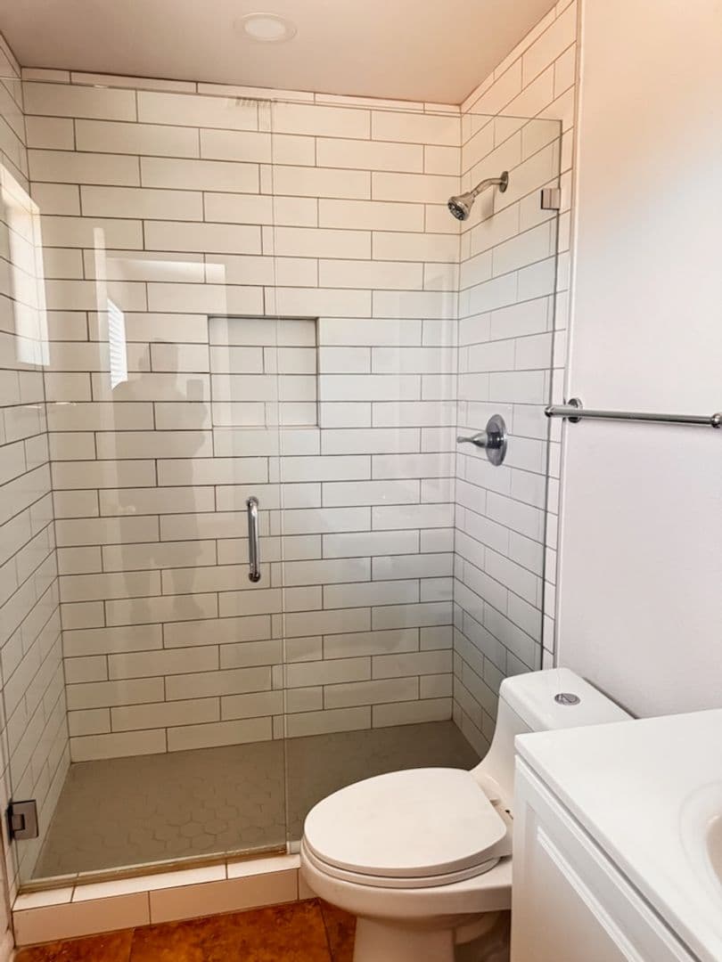 Tempe House: 133 E Del Rio