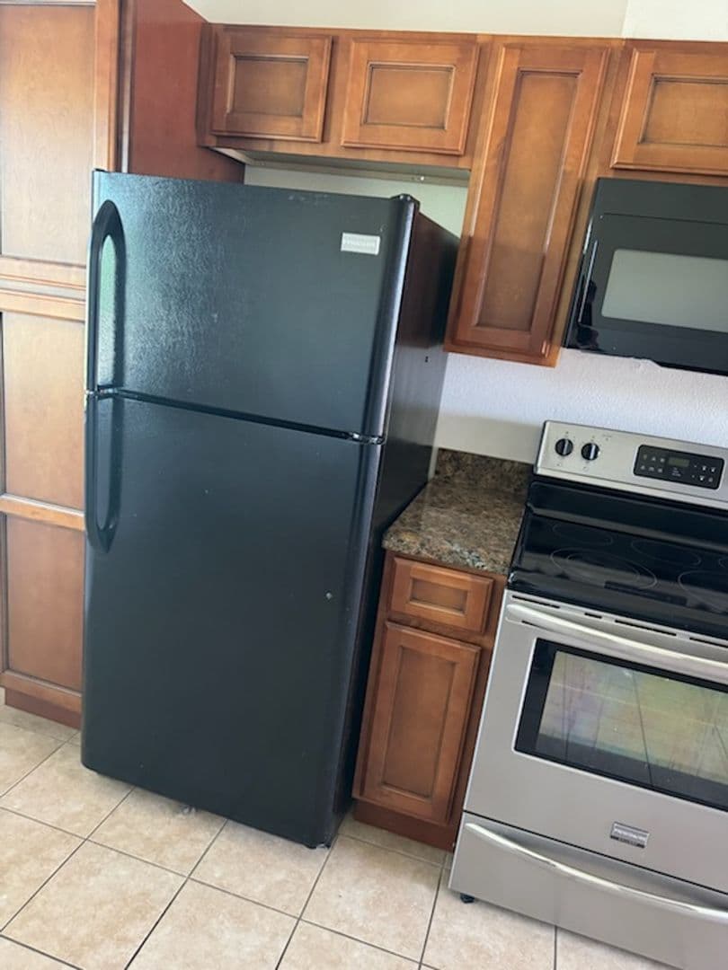 Phoenix Apartment: 2338 N 52nd Street