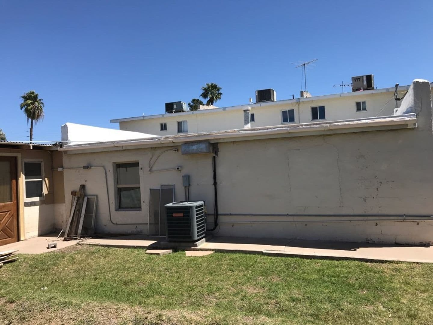 Phoenix Apartment: 2338 N 52nd Street