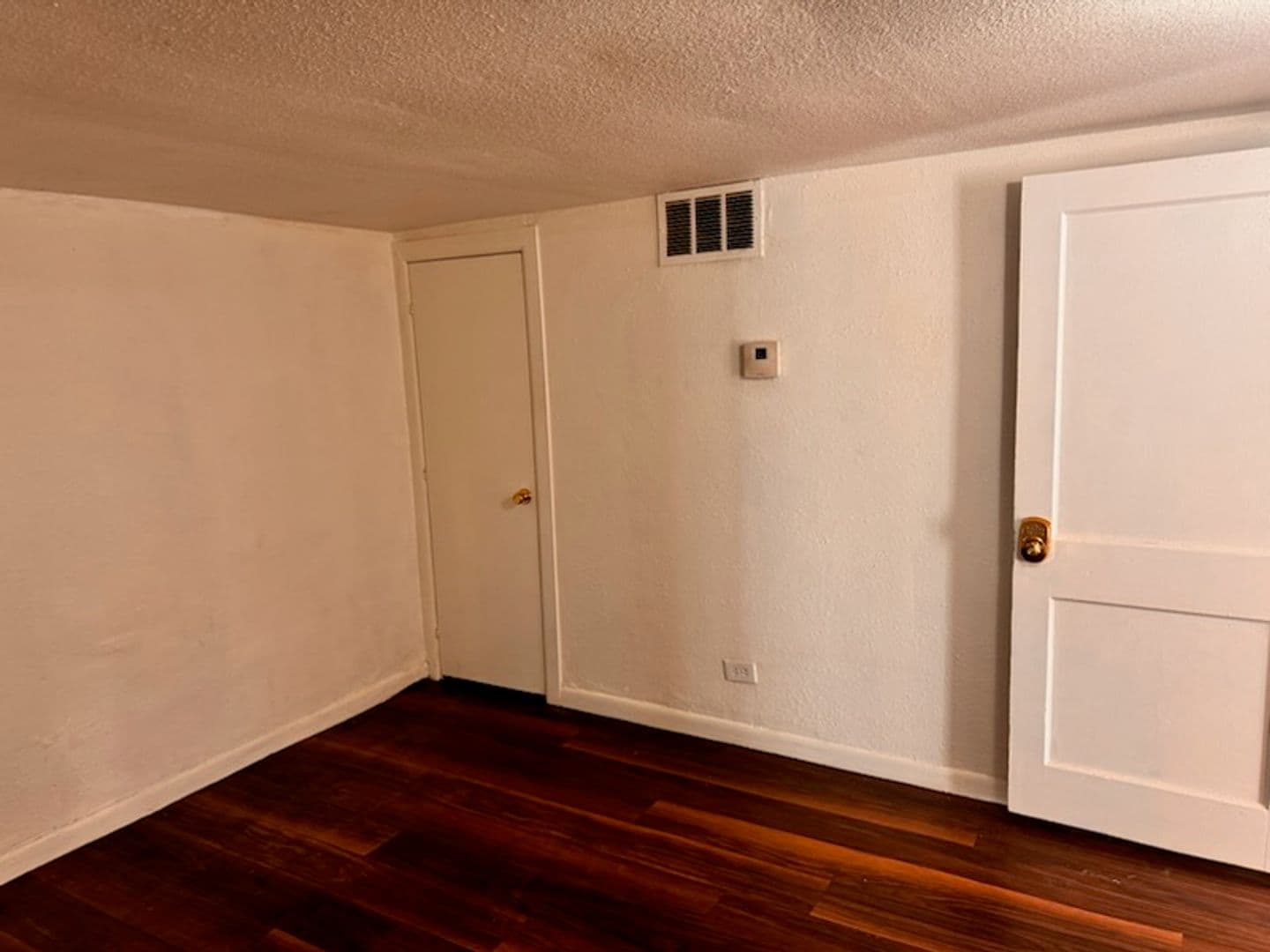 Phoenix Apartment: 2338 N 52nd Street