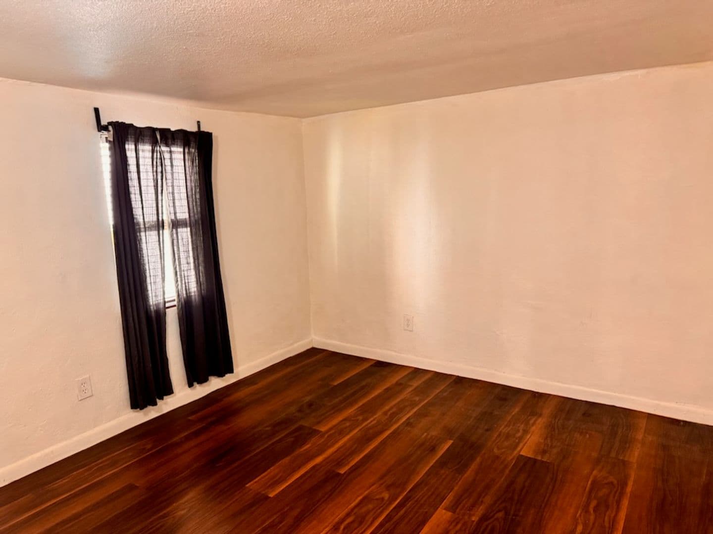 Phoenix Apartment: 2338 N 52nd Street
