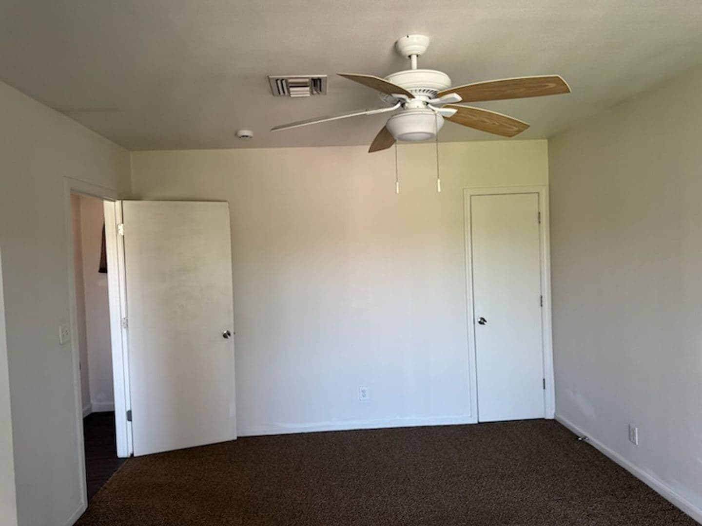 Phoenix Apartment: 2338 N 52nd Street