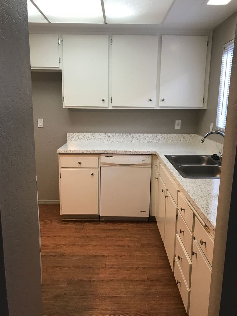 Cypress Apartment: 9951 Holder Street