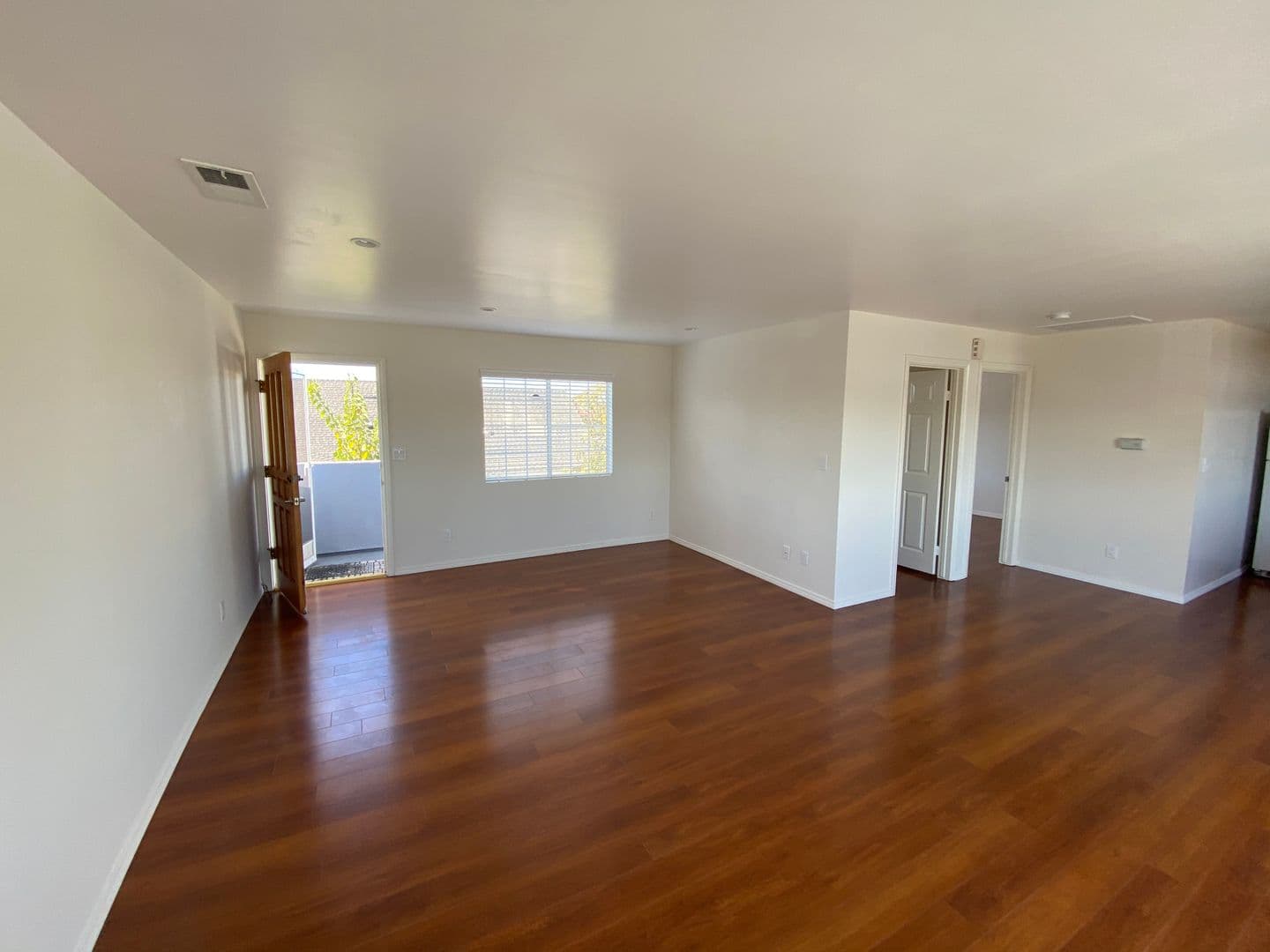 El Segundo House: 530 Richmond Street