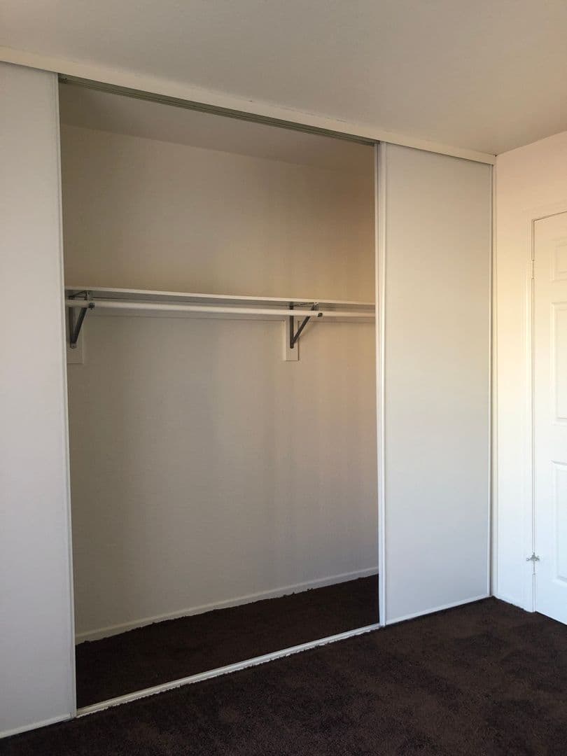 Long Beach Apartment: 1100 Elm Avenue