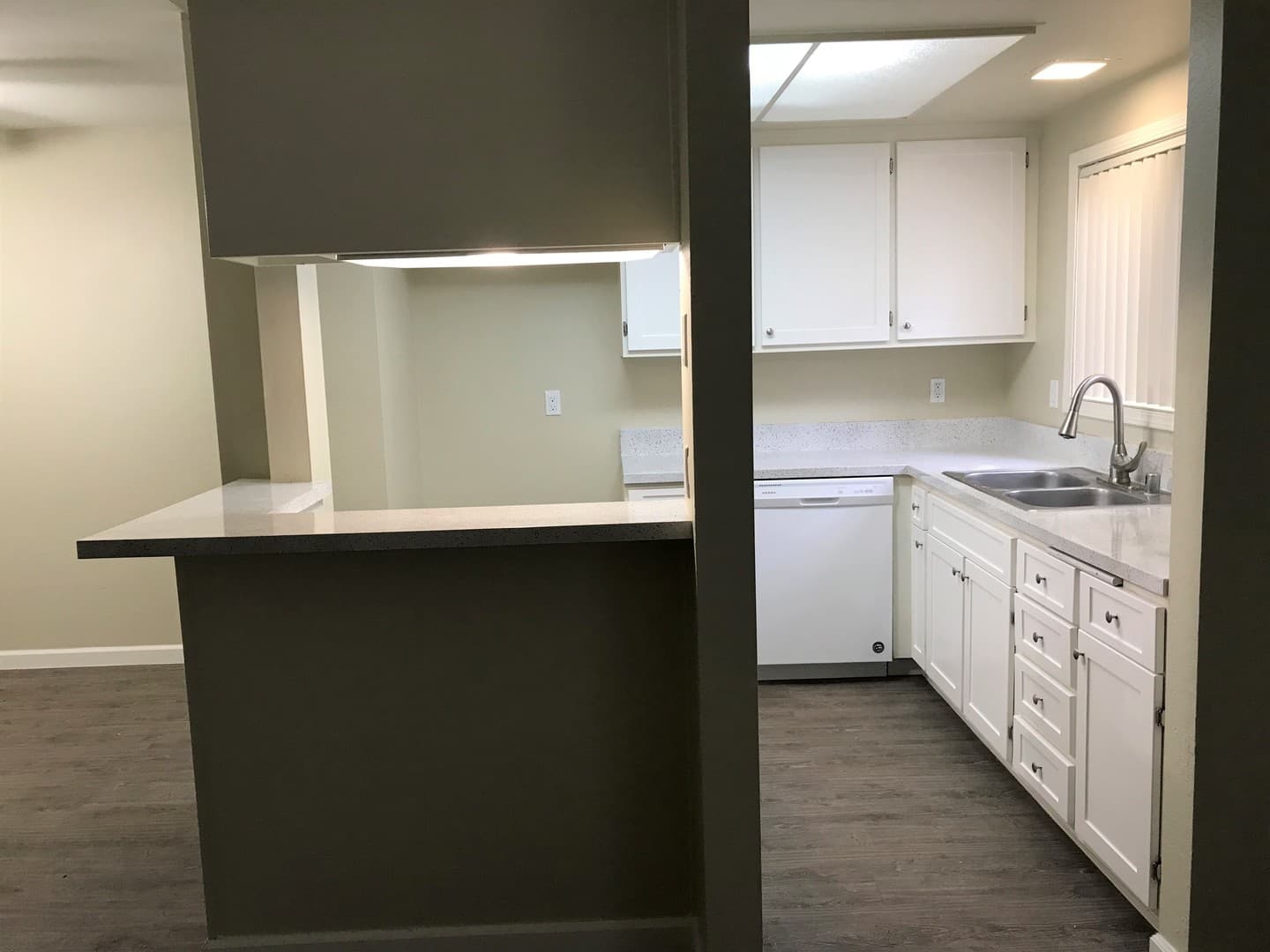 Cypress Apartment: 9951 Holder Street