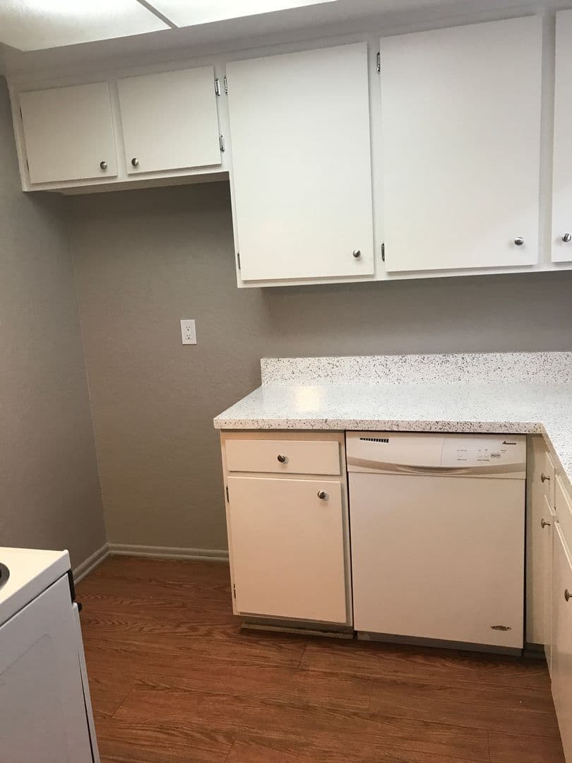 Cypress Apartment: 9951 Holder Street