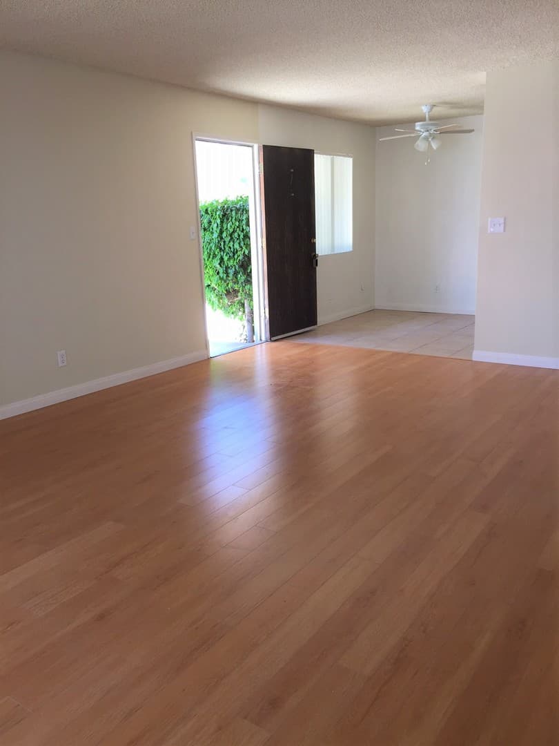 Torrance Apartment: 1430 - 1442 W. Carson Street