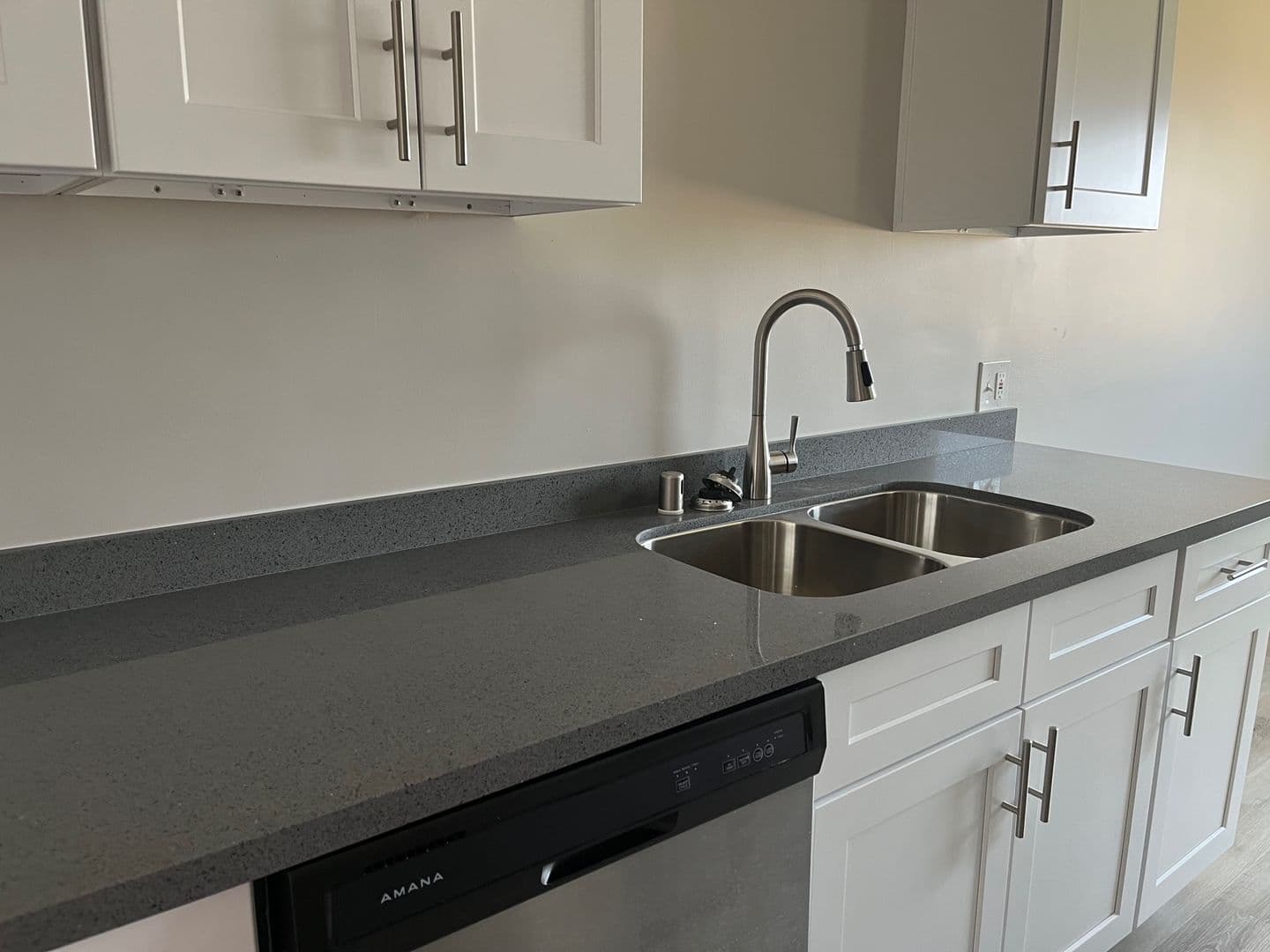 El Segundo Apartment: 720 W. Imperial Avenue