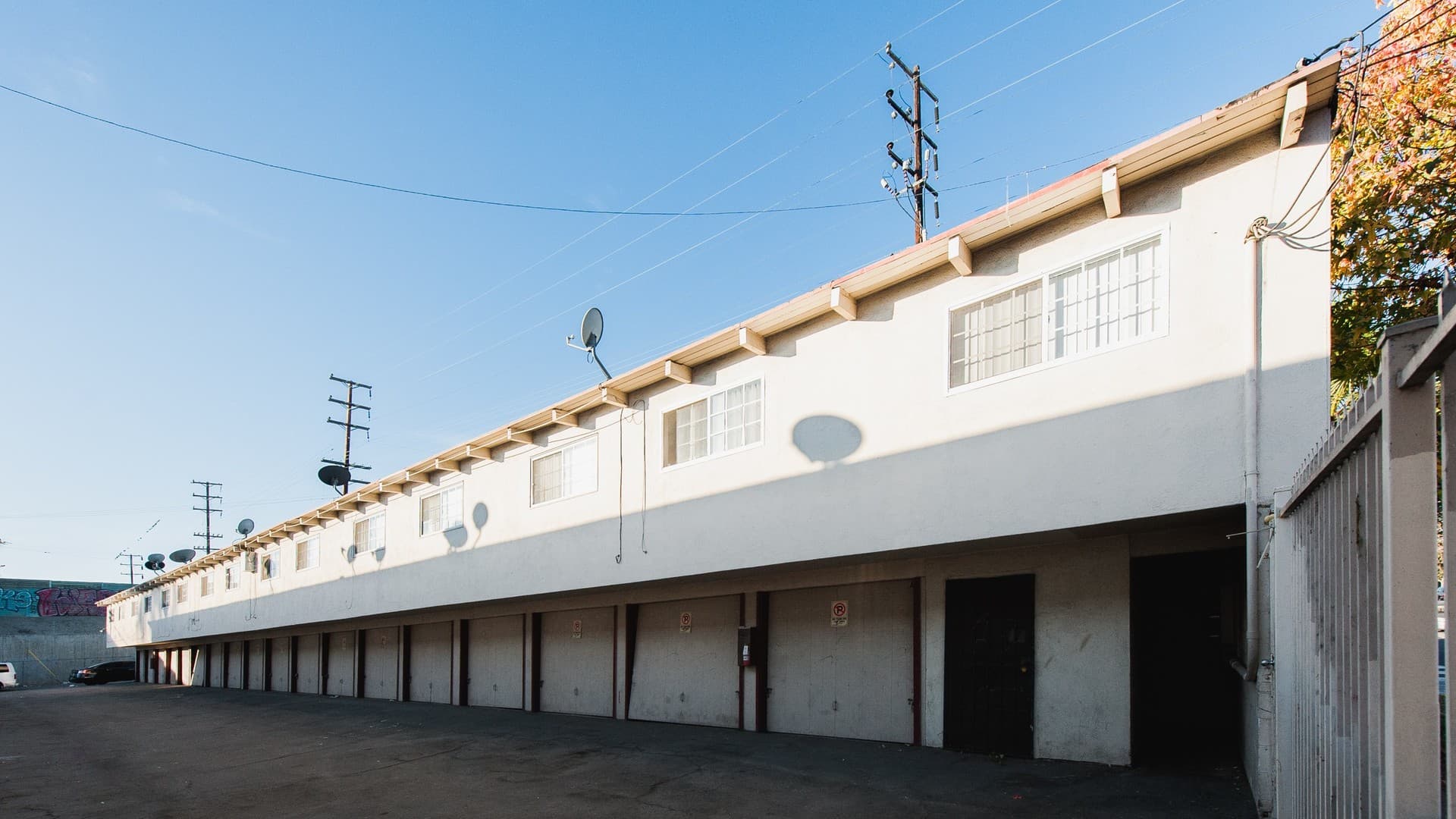 Long Beach Apartment: 1200-1260 E. 52nd Street