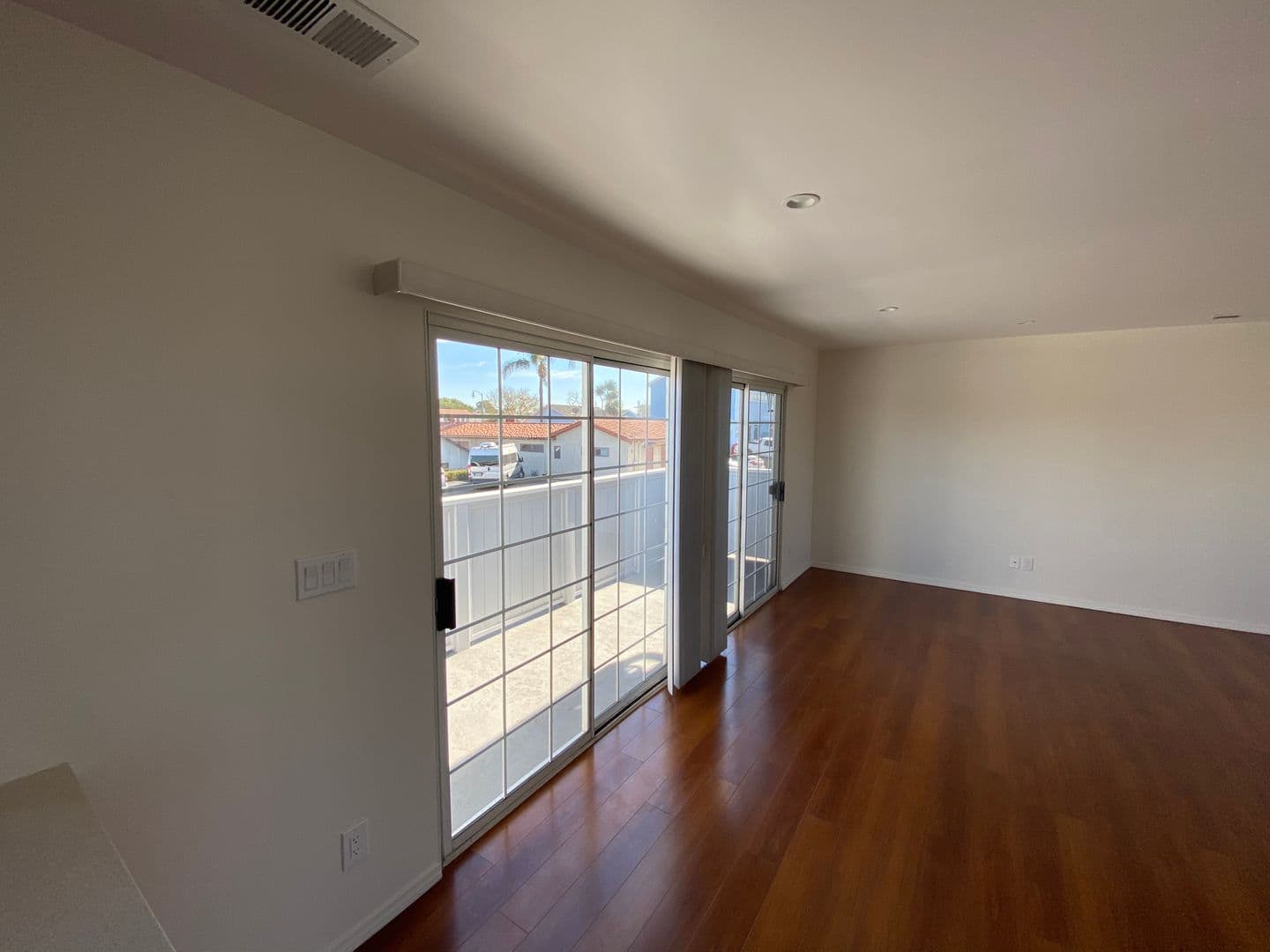 El Segundo House: 530 Richmond Street
