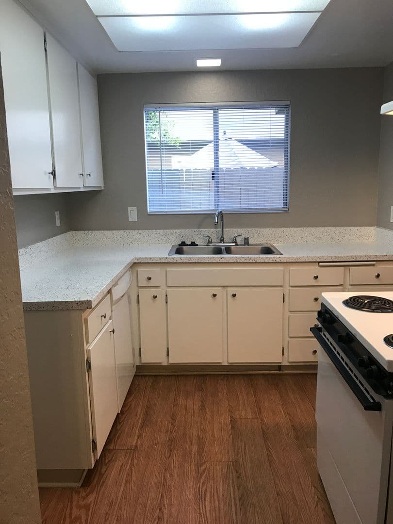 Cypress Apartment: 9951 Holder Street