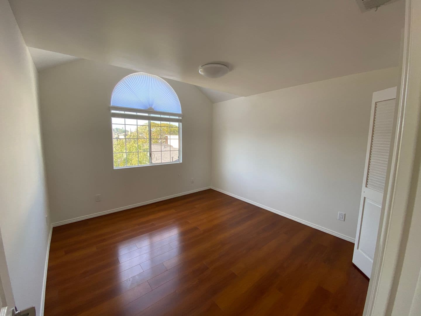 El Segundo House: 530 Richmond Street