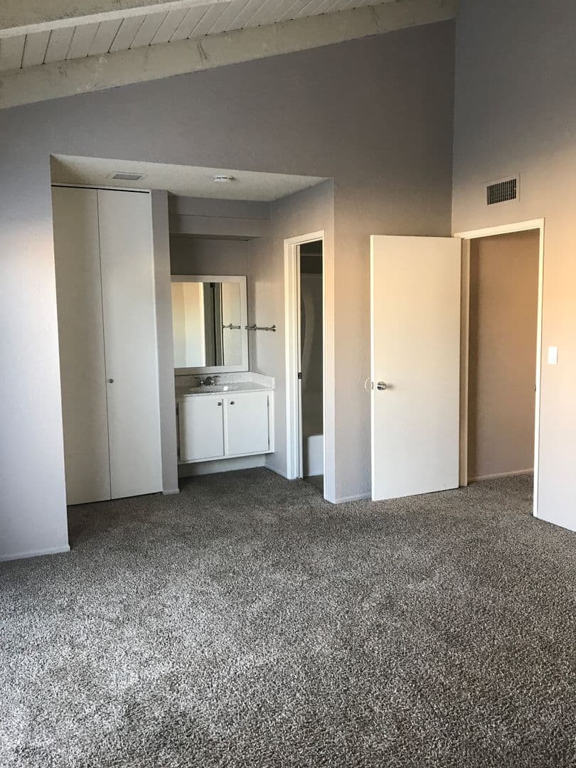 Cypress Apartment: 9951 Holder Street