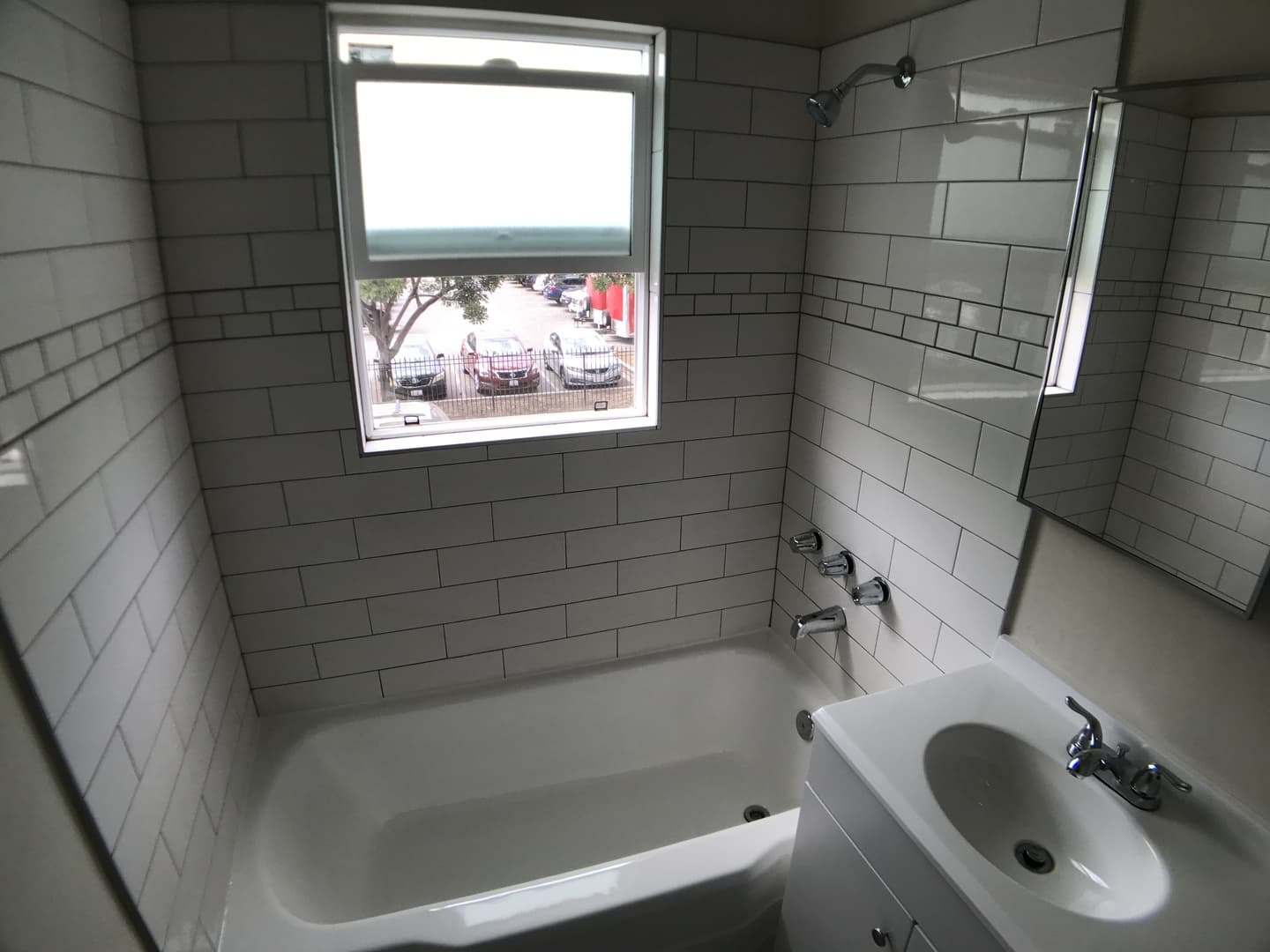 Long Beach Apartment: 1101 Elm Avenue