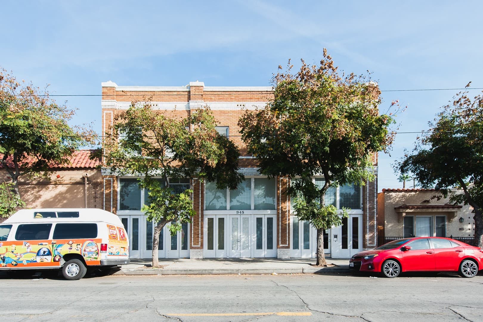 Long Beach Apartment: 946 Daisy Ave
