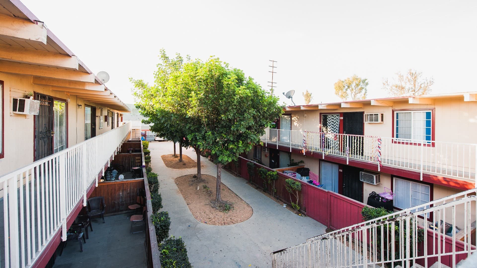 Long Beach Apartment: 1200-1260 E. 52nd Street