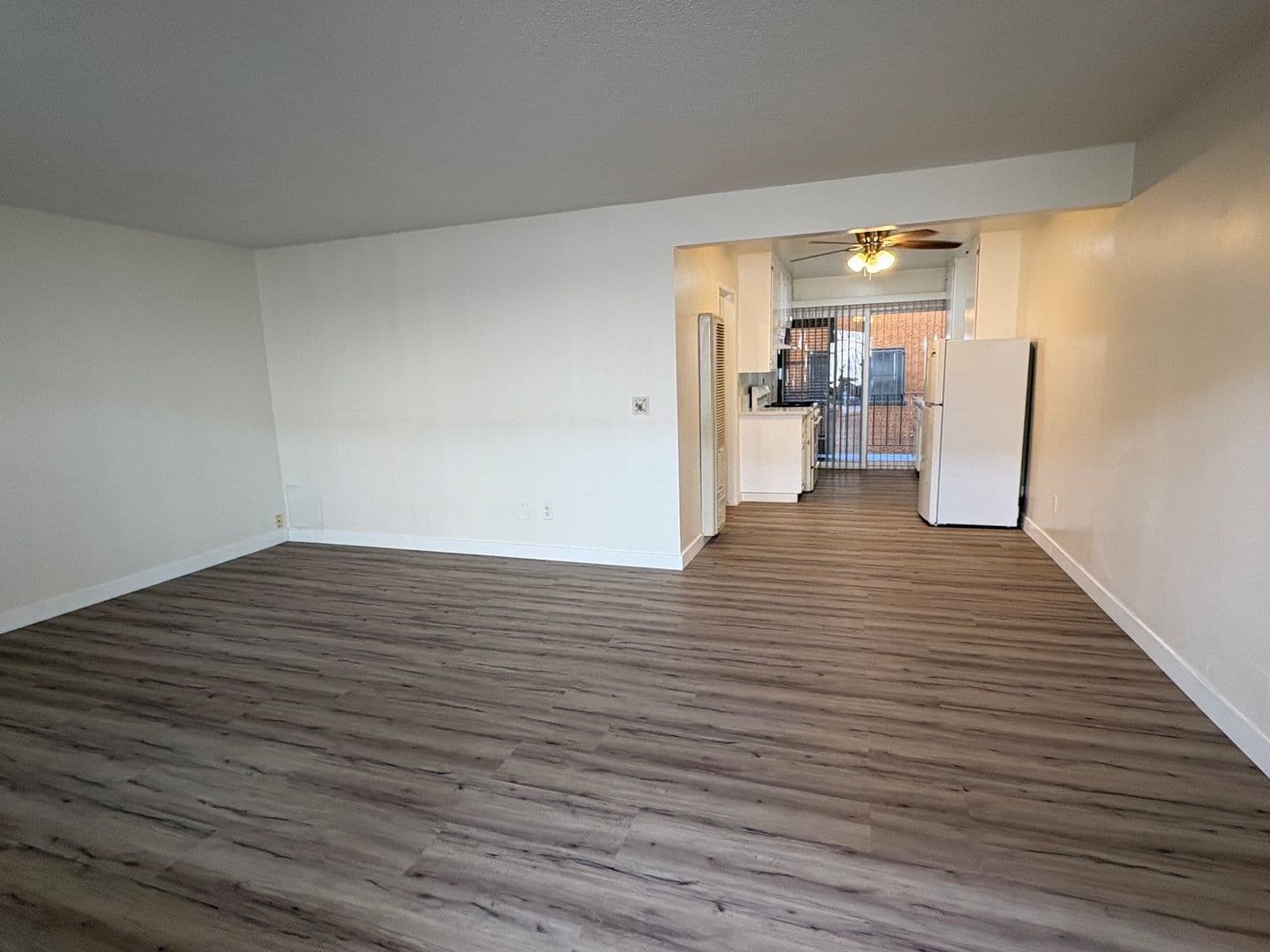 Long Beach Apartment: 1424 Obispo Avenue