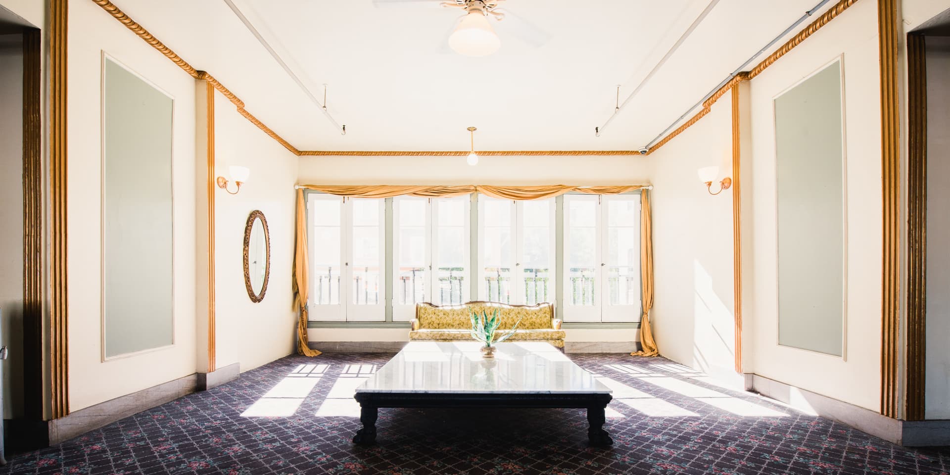 Long Beach Apartment: 330 W. Ocean Boulevard