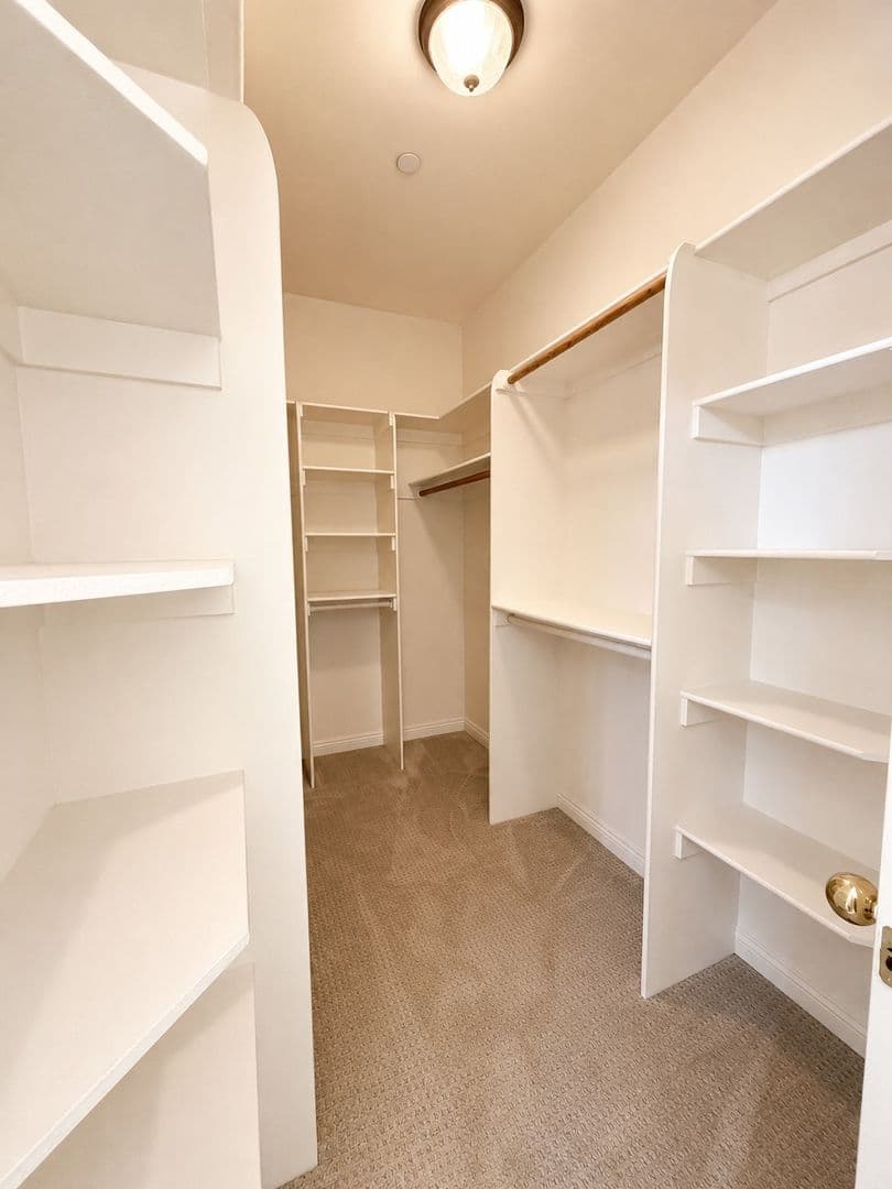 Sherman Oaks Condo: 15225 Dickens St.