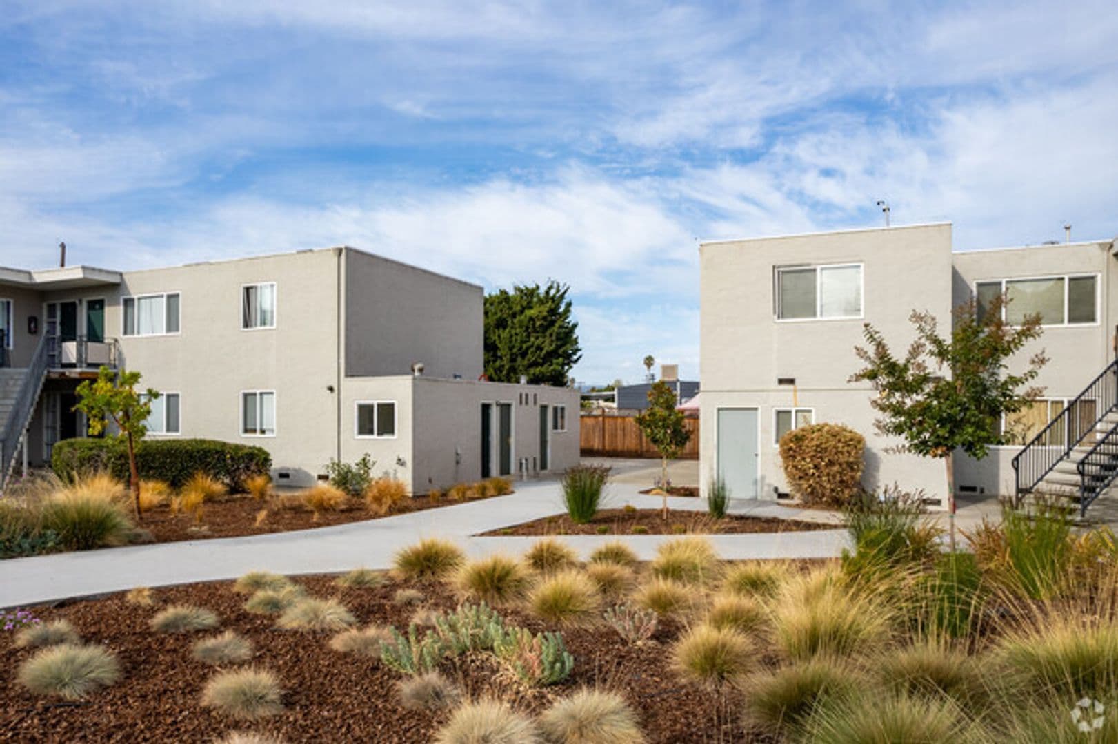 Sunnyvale Apartment: 929 Tamarack Lane