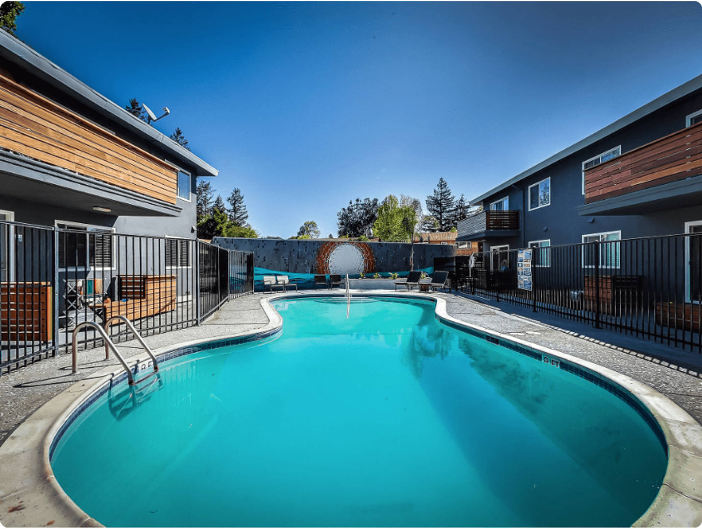 Sunnyvale Apartment: 1090 Sunnyvale Saratoga Road