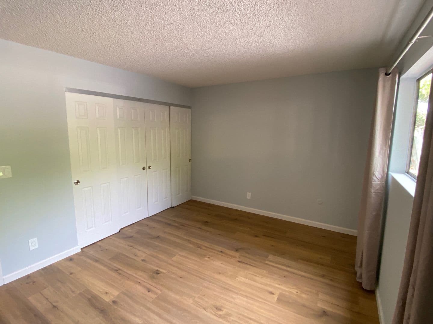 Hayward Apartment: 152 Smalley Ave. - 156J