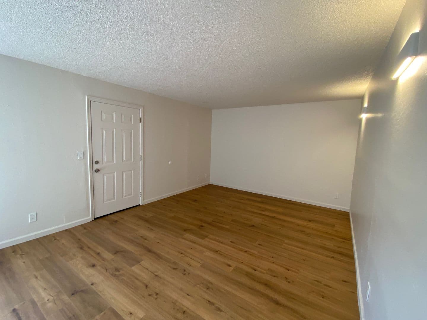 Hayward Apartment: 152 Smalley Ave. - 156J