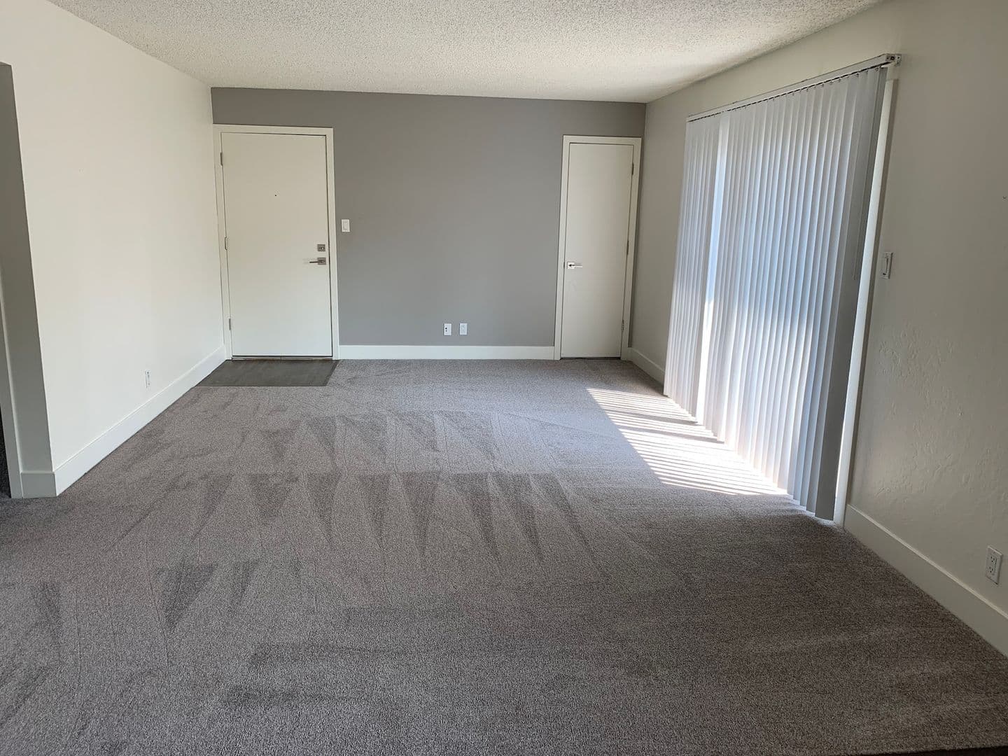 Sunnyvale Apartment: 1090 Sunnyvale Saratoga Road