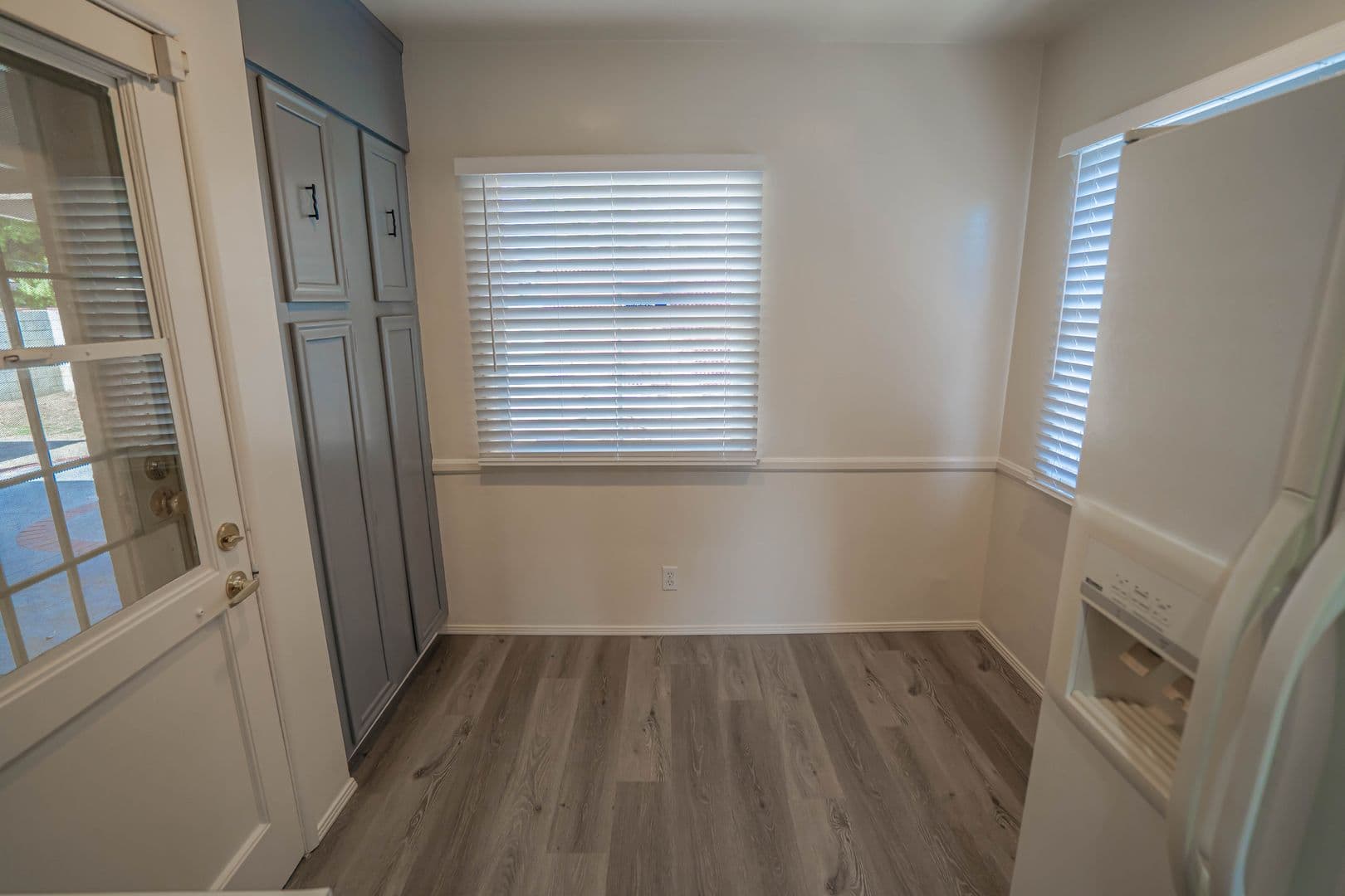 Northridge House: 18601 Sunburst Street