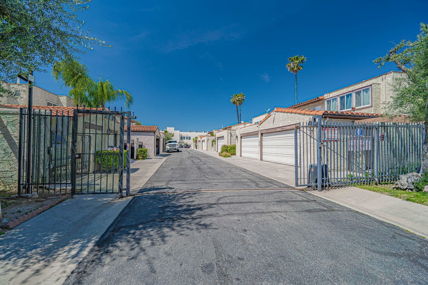 Panorama City Condo: 9025 Willis Avenue #113