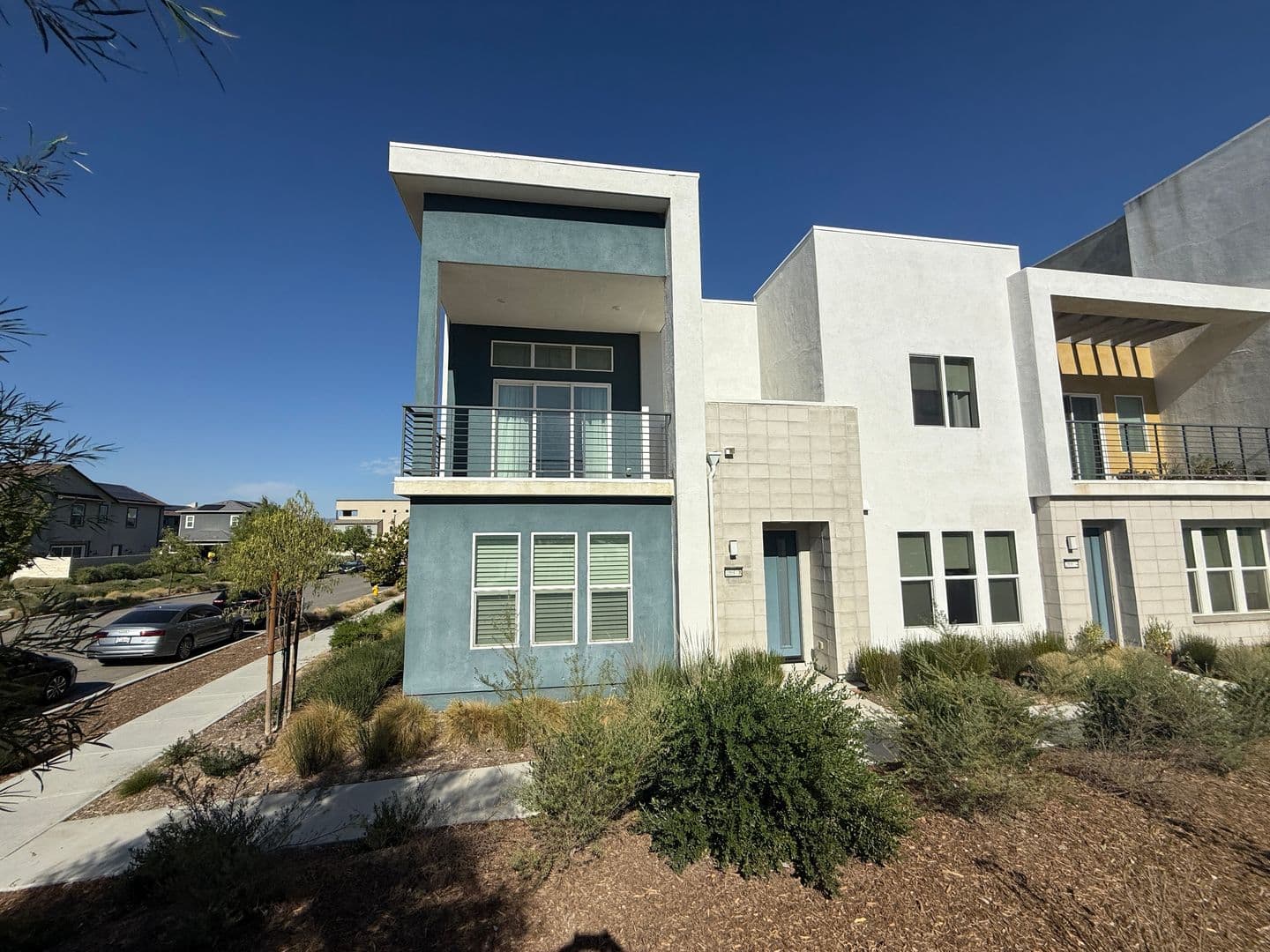 Valencia House: 26978 Mosswood Lane
