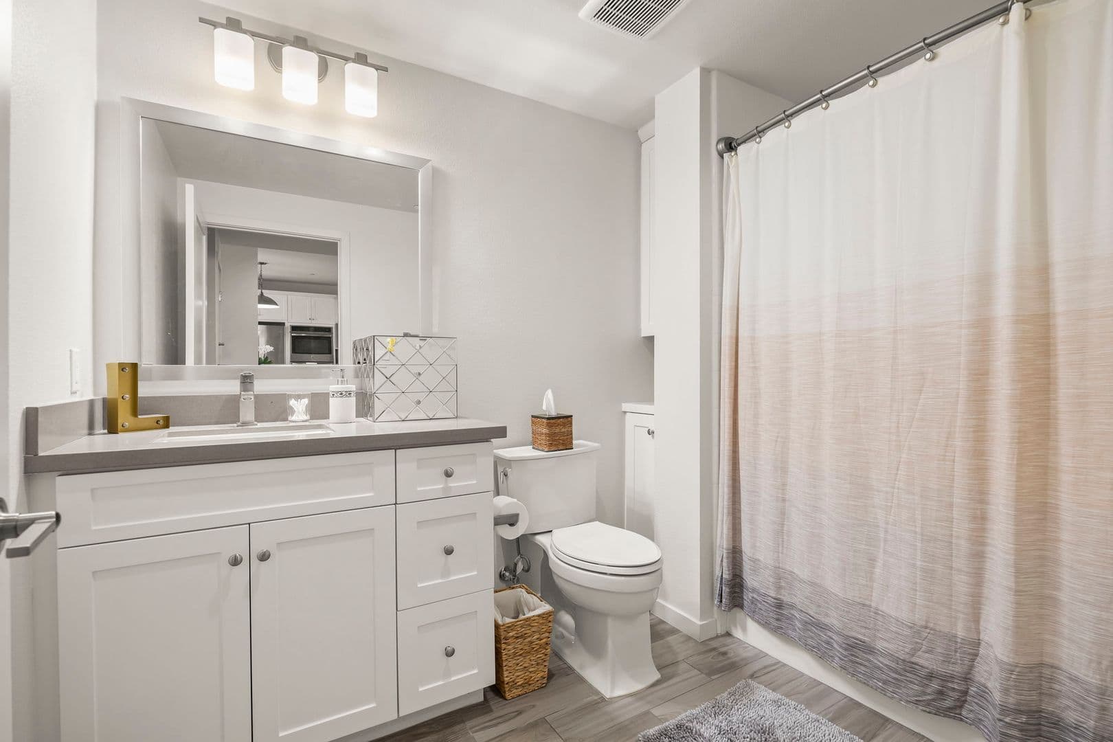 Oxnard Condo: 4006 Tradewinds Drive