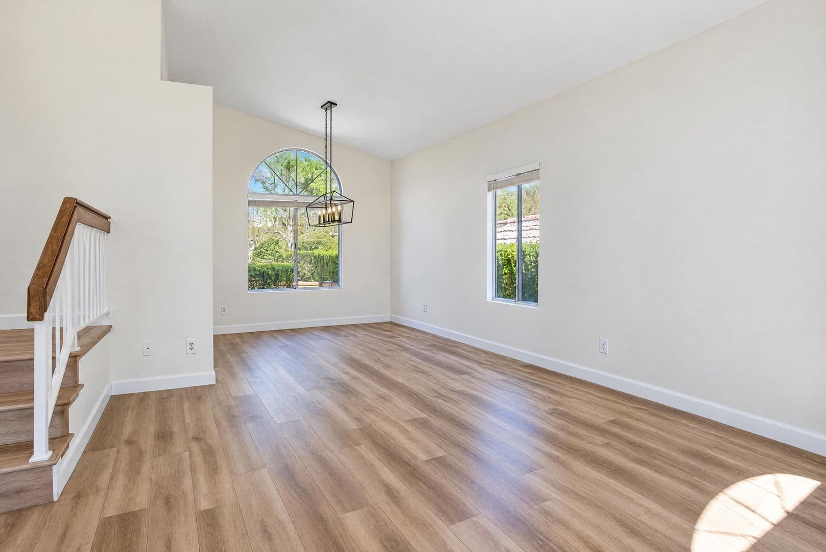 Santa Clarita House: 22441 Cardiff Drive