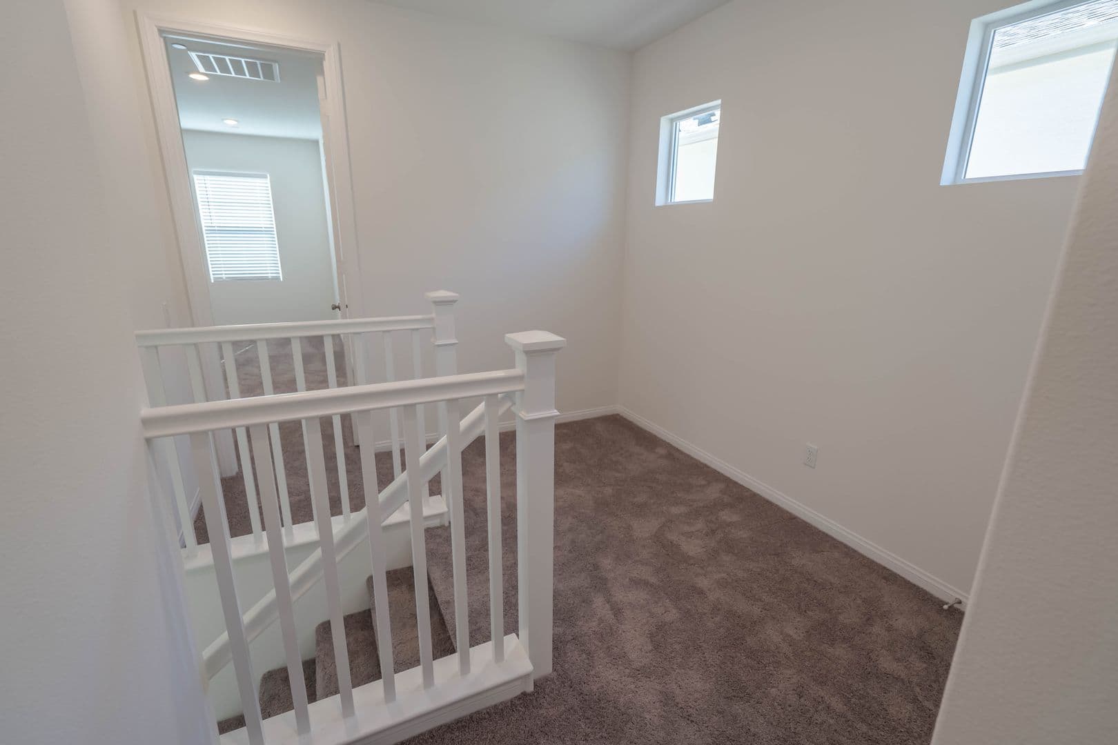 Valencia House: 27025 Trail View Lane