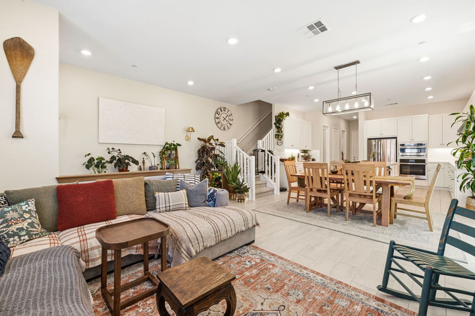 Valencia House: 27233 Red Willow Court