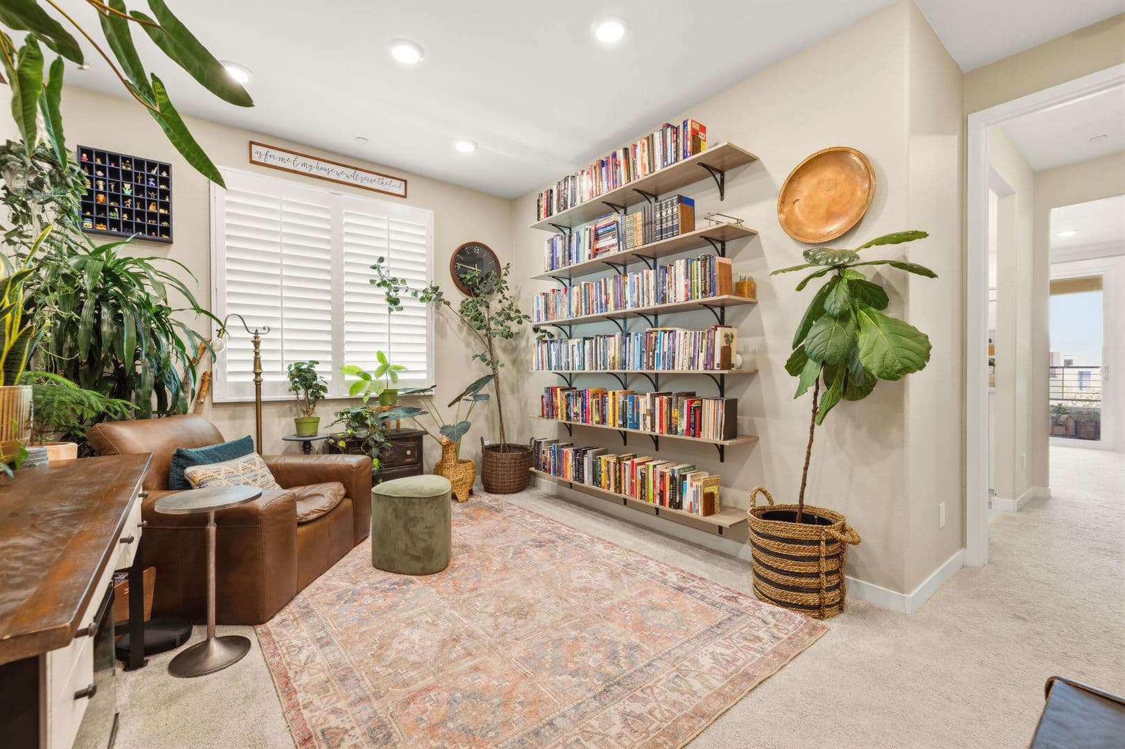 Valencia House: 27233 Red Willow Court