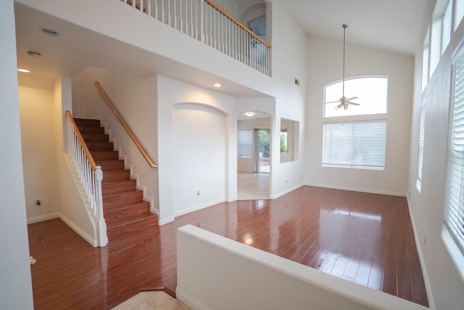 Stevenson Ranch House: 25712 Wordsworth Lane