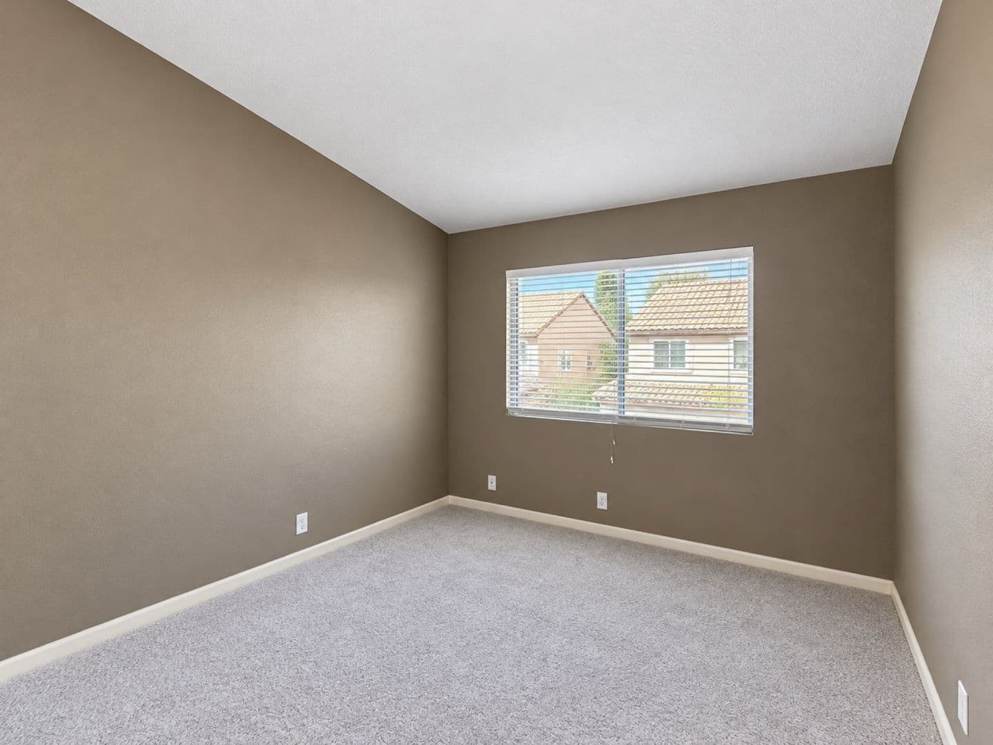 Santa Clarita Condo: 22729 Copper Hill Drive #11