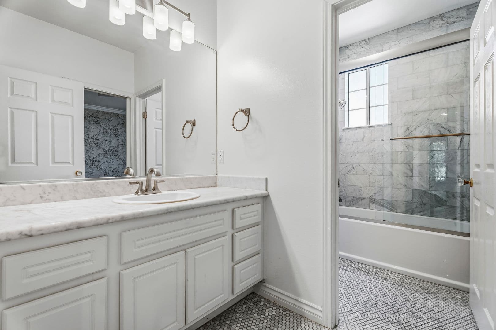 Valencia House: 26803 Matisse Lane