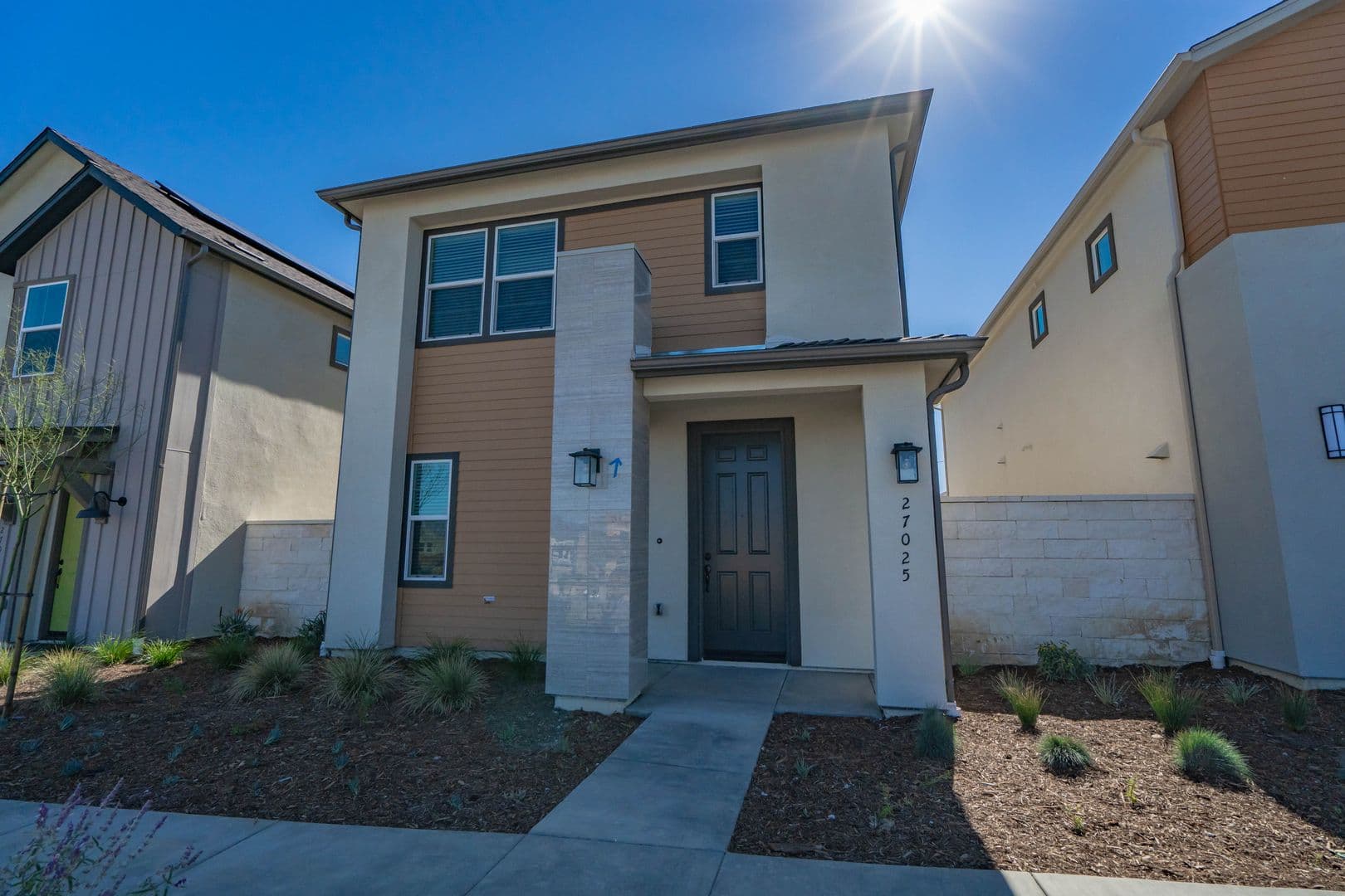 Valencia House: 27025 Trail View Lane